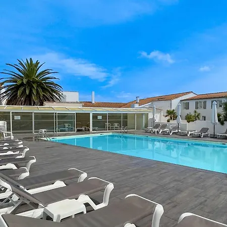 Location Dans Avec Piscine A 50m De La Vila